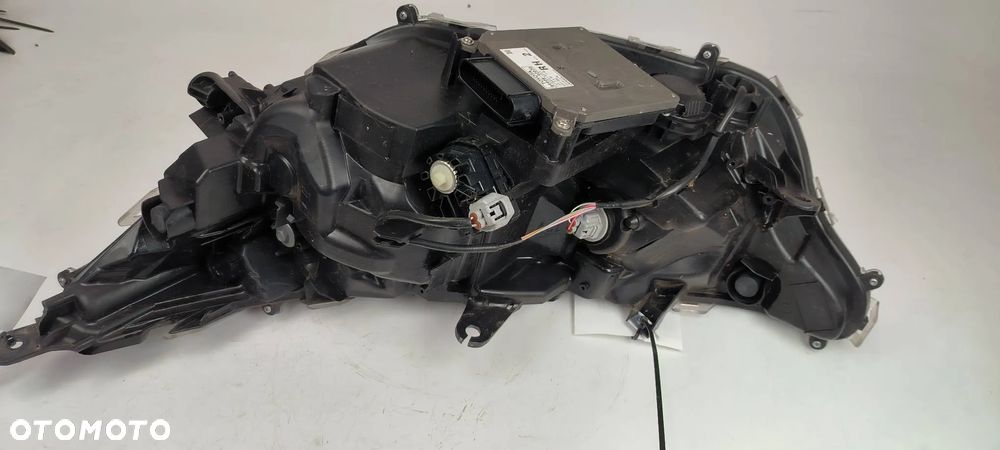 Lampa full led Toyota RAV4 V 2,5 Hybryda 2019 - 9