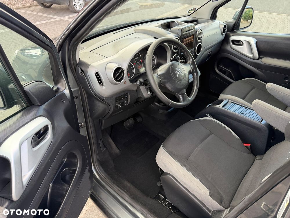 Citroën Berlingo Multispace e-HDi 90 FAP EGS6 Exclusive - 9