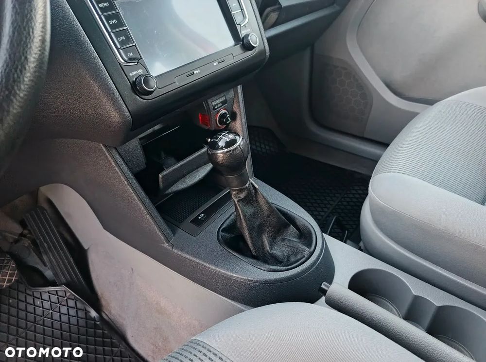 Volkswagen Caddy 1.9 Life Family (7-Si.) - 19