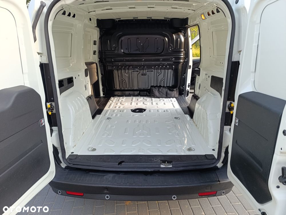 Fiat Doblo - 28