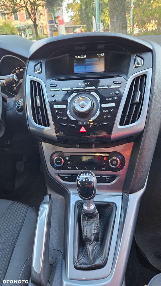 Ford Focus - 10
