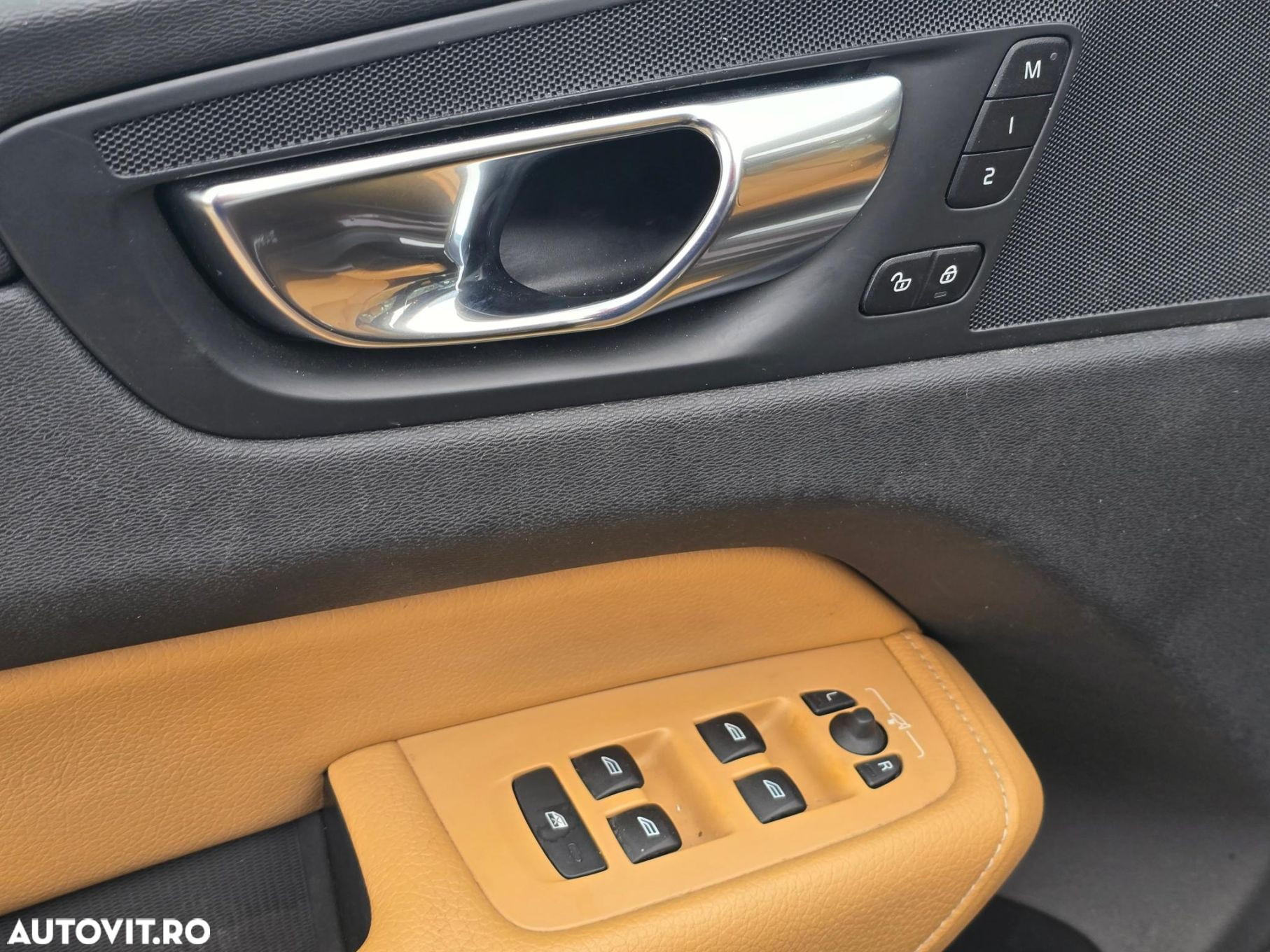 Volvo XC 60 B5 D AWD Geartronic Inscription - 8