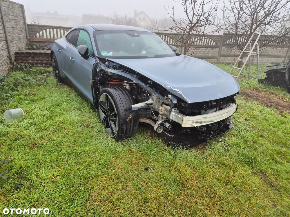 Audi e-tron GT 60 93kWh Quattro - 2