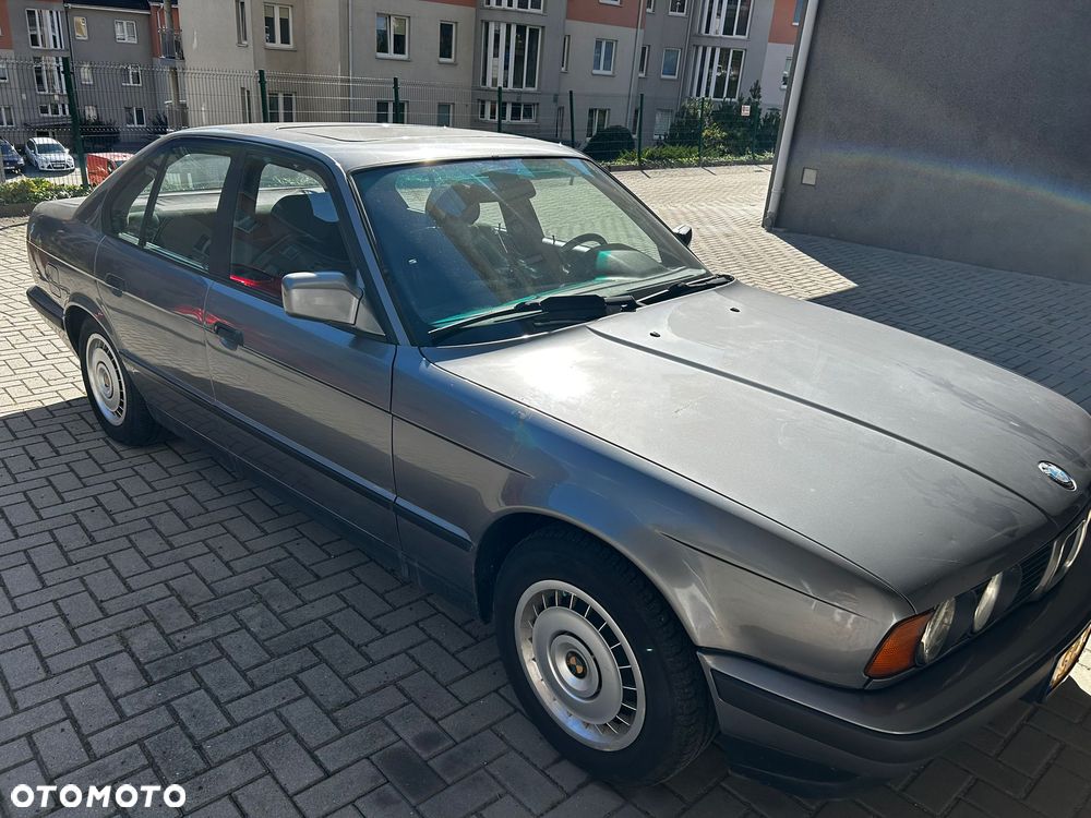 BMW Seria 5 - 1