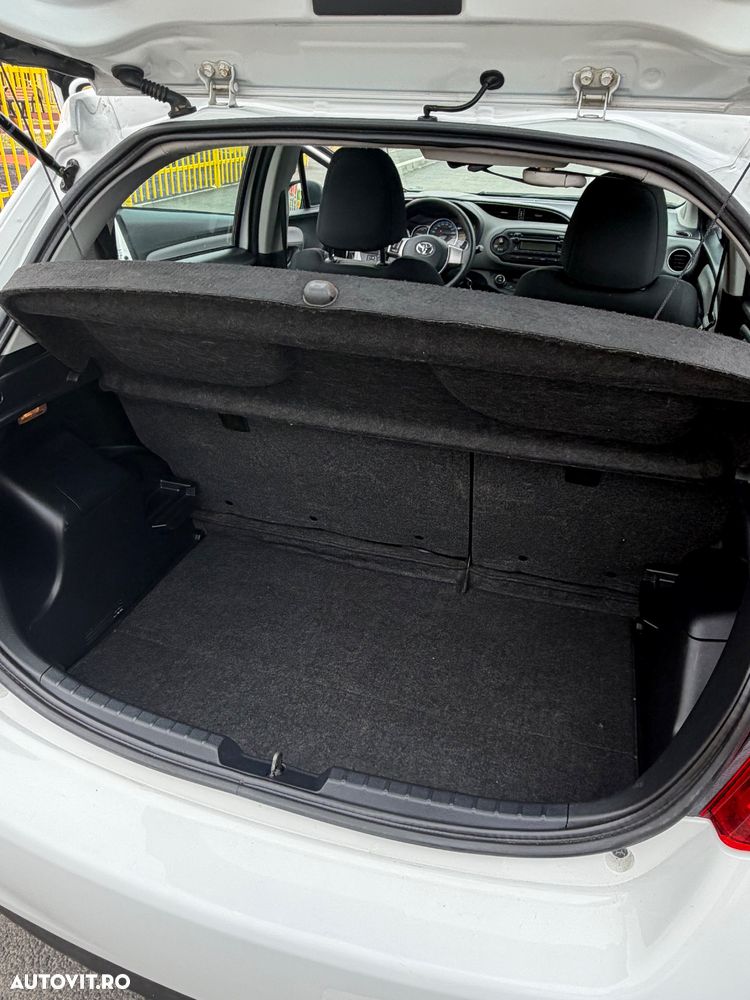 Toyota Yaris - 9