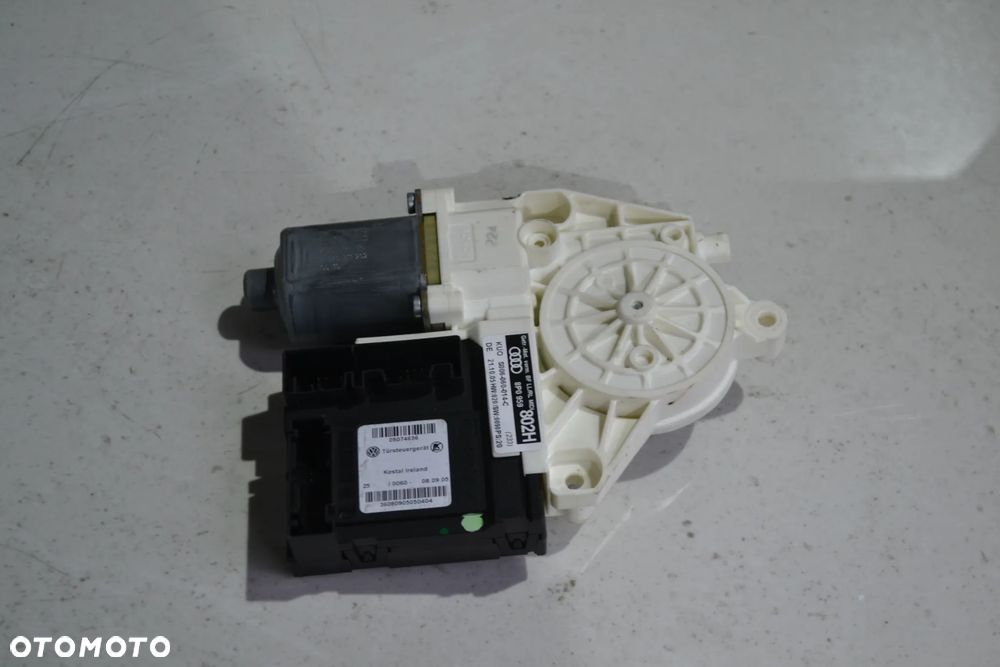 AUDI A3 8P 04-12 SILNICZEK OPUSZCZANIA SZYB MODUŁ PRAWY PRZÓD 8P0959802H - 2