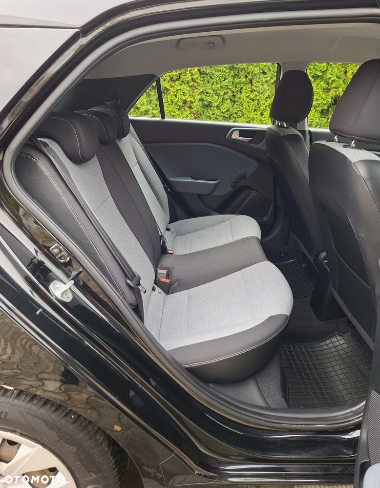 Hyundai i20 1.2 Classic - 11