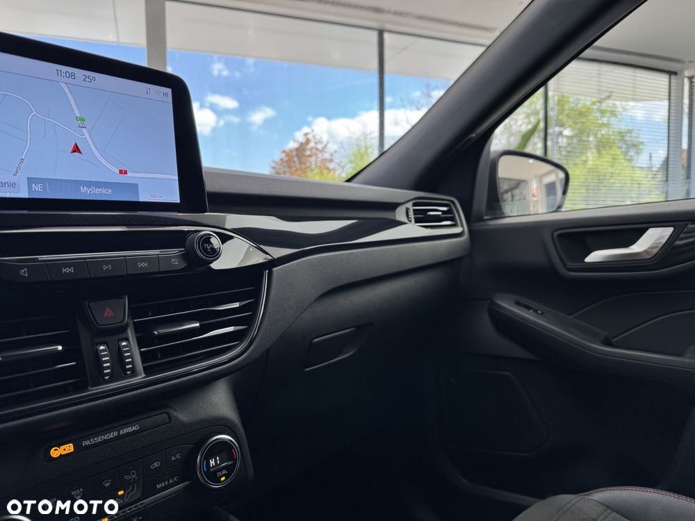 Ford Kuga 1.5 EcoBlue FWD ST-Line X - 28