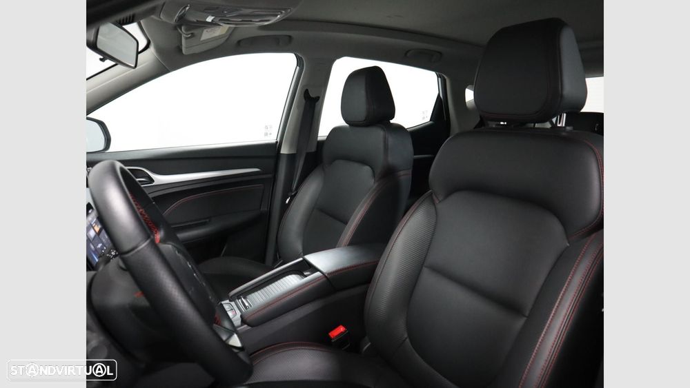 MG ZS EV 72.6 kWh Luxury OBC 11 kW - 7