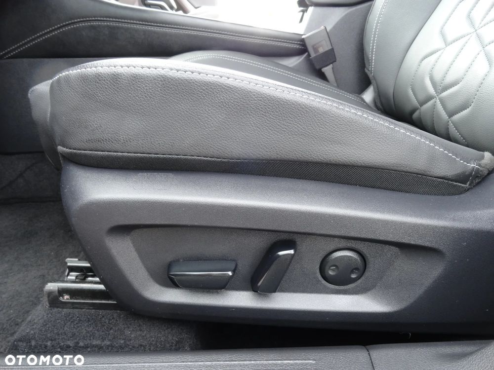 Nissan Qashqai 1.3 DIG-T MHEV Xtronic Tekna - 26