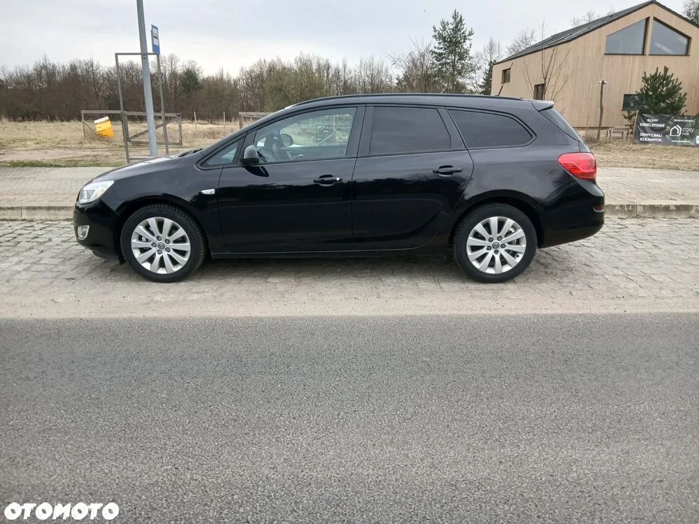 Opel Astra - 1