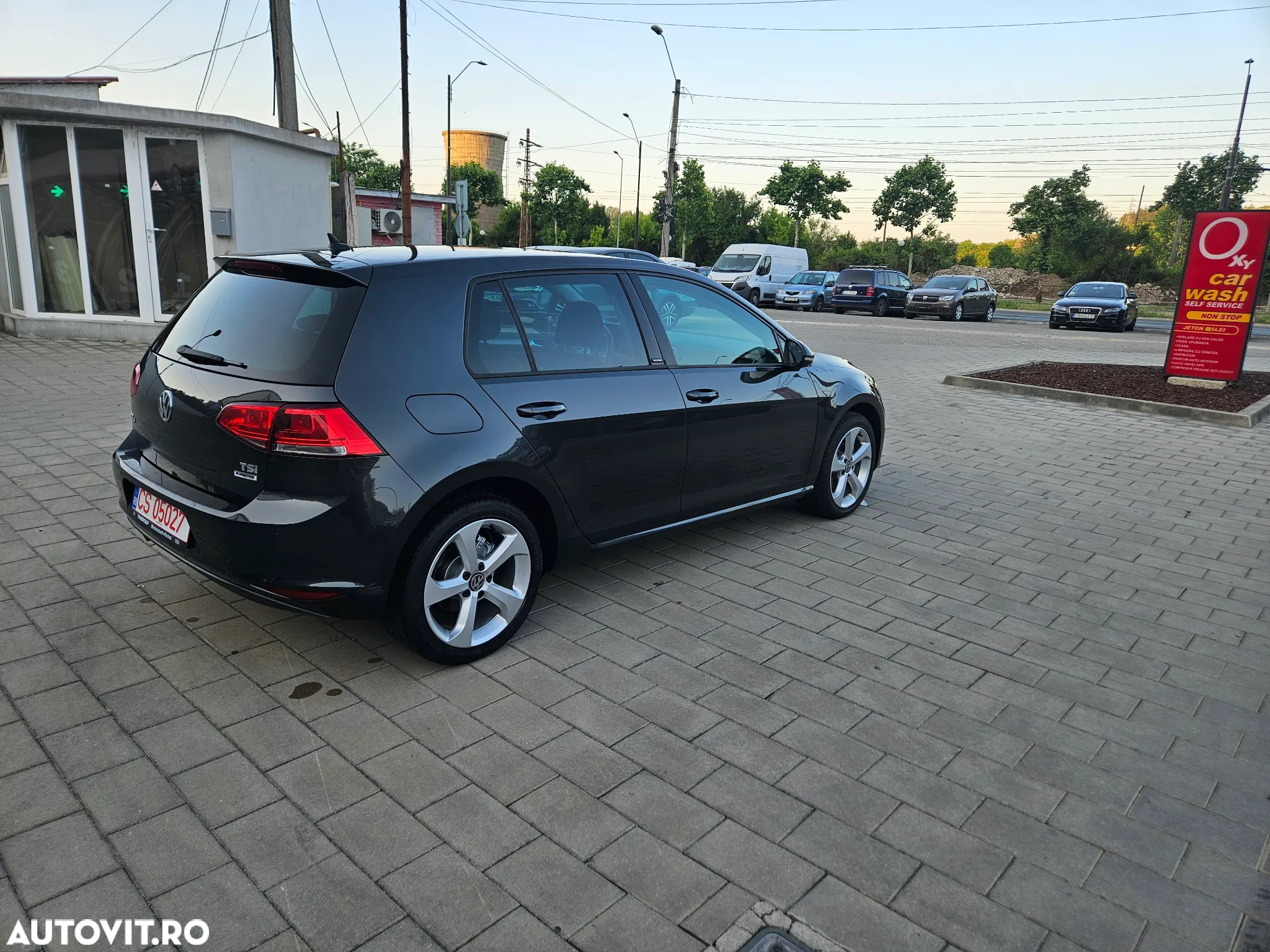 Volkswagen Golf 1.2 TSI BlueMotion Technology Allstar - 4