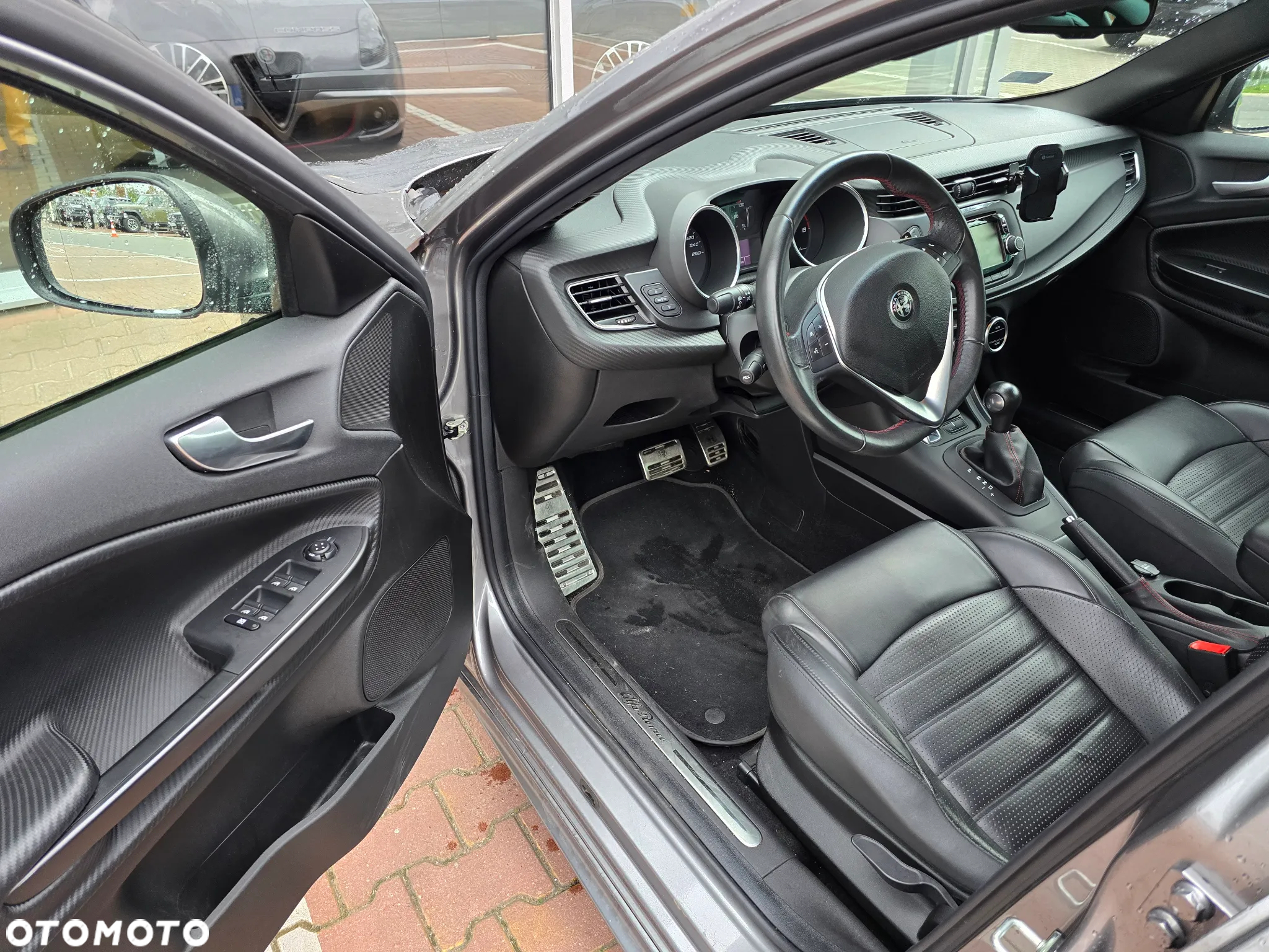 Alfa Romeo Giulietta 1750 TBi Veloce TCT - 17