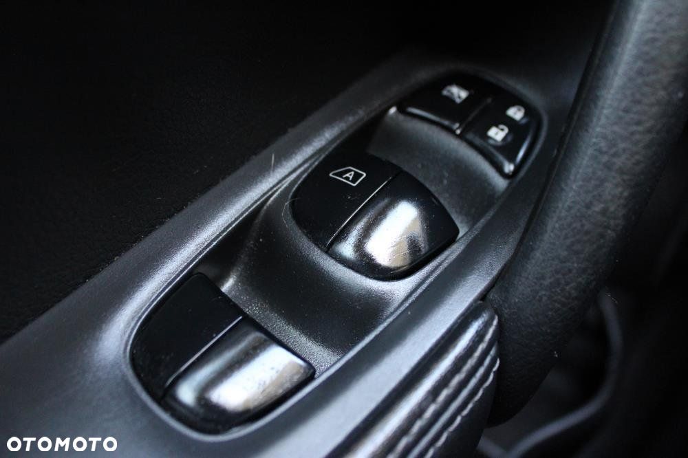 Nissan X-Trail - 13