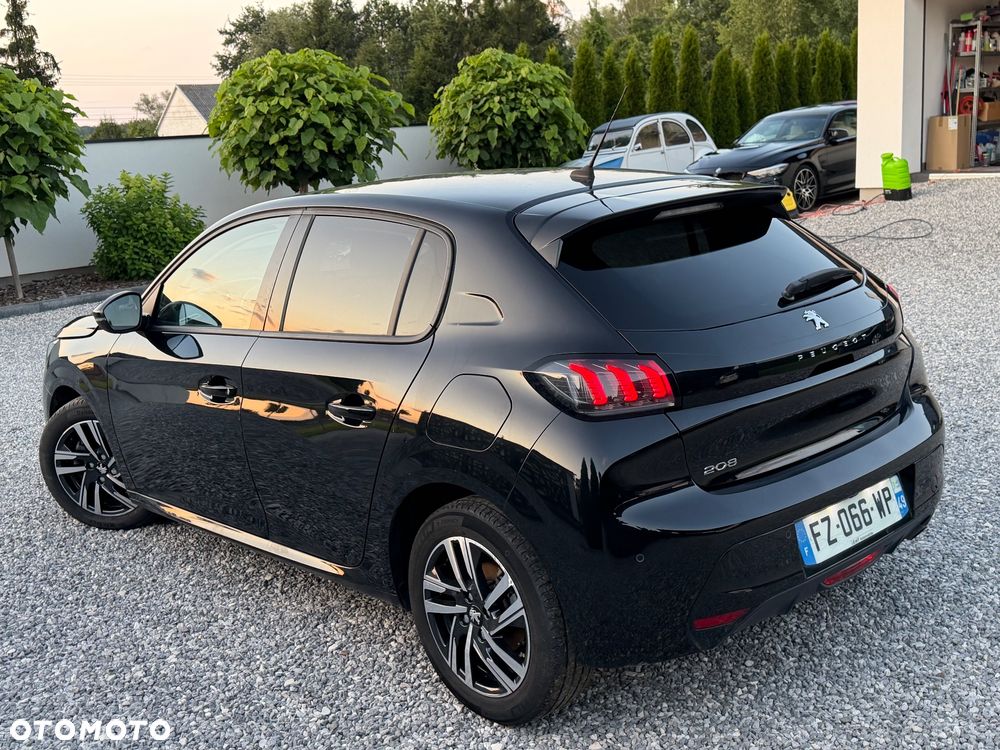 Peugeot 208 PureTech 100 Allure - 15