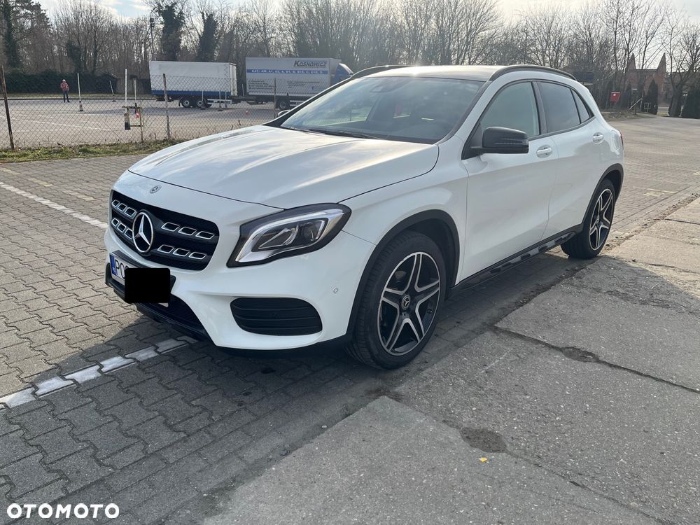 Mercedes-Benz GLA 200 7G-DCT AMG Line - 8