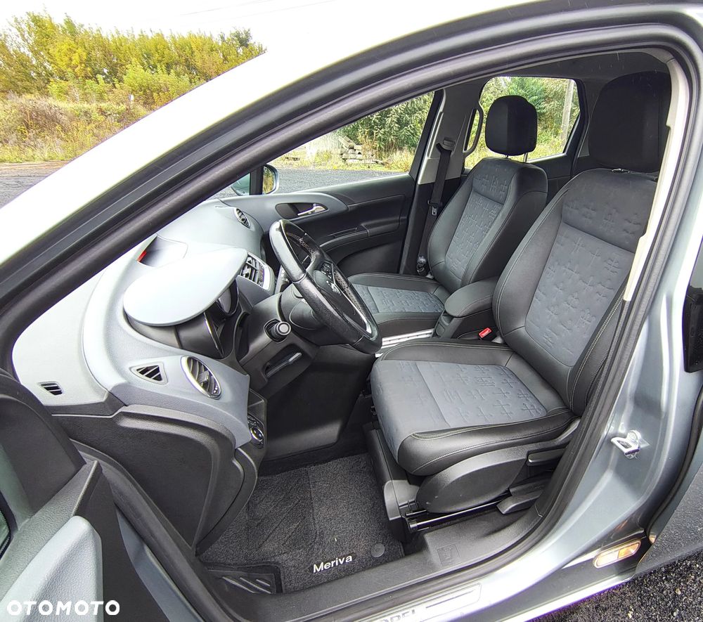 Opel Meriva 1.4 T Cosmo - 14