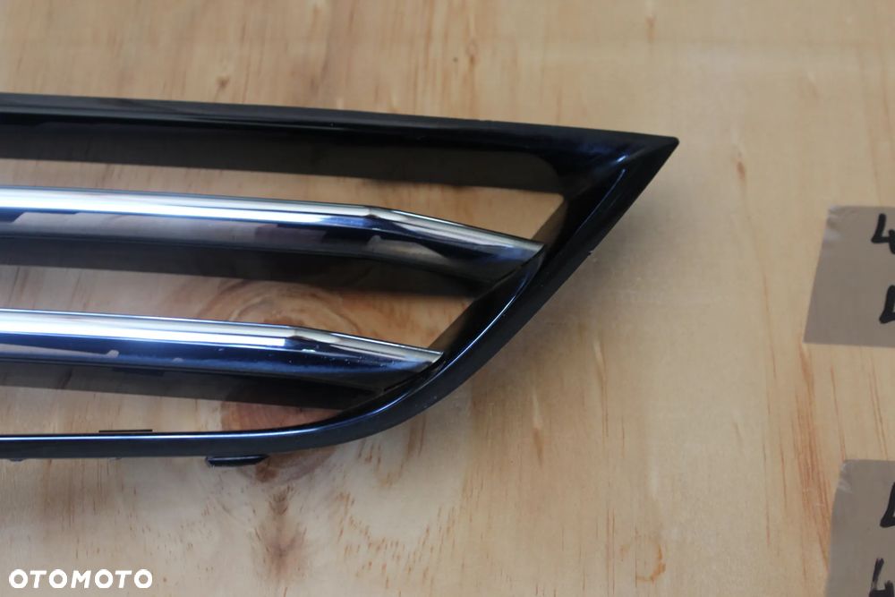 KRATKA ZDERZAKA LEWA AUDI A8 D4 4M0807679H 2014 - 5