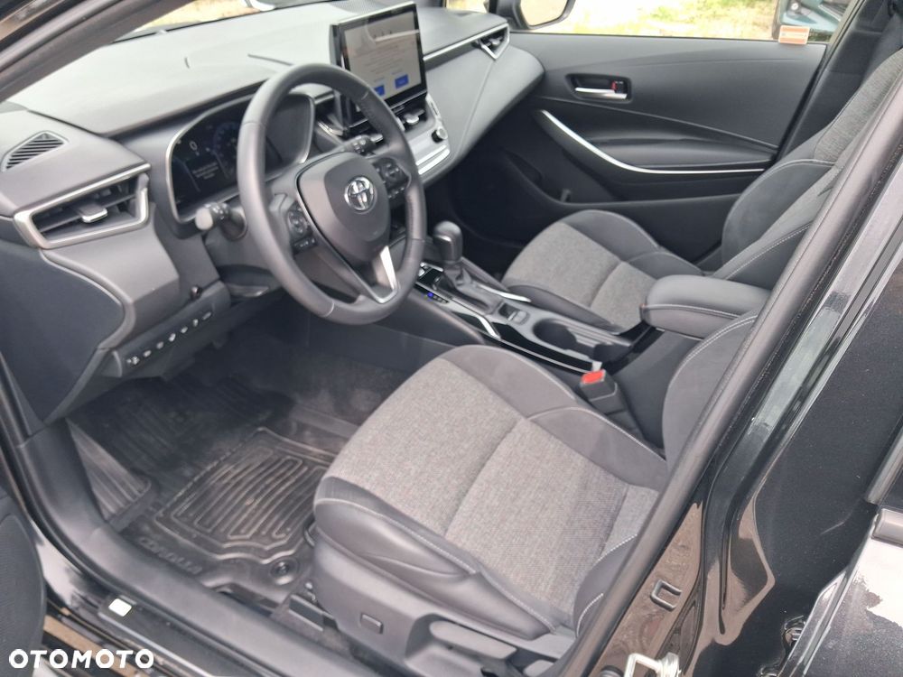 Toyota Corolla - 9