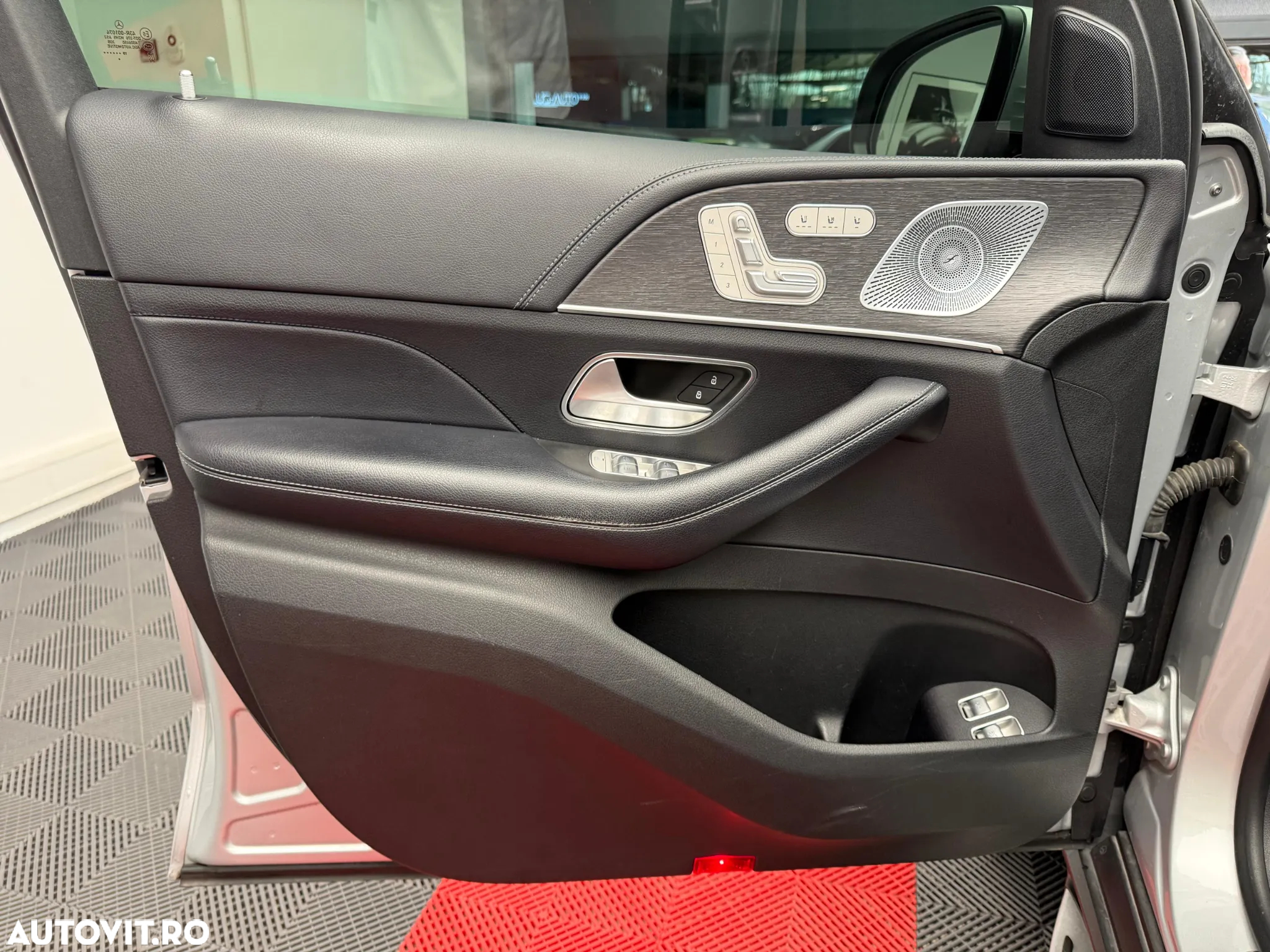 Mercedes-Benz GLE 450 4Matic 9G-TRONIC AMG Line - 8