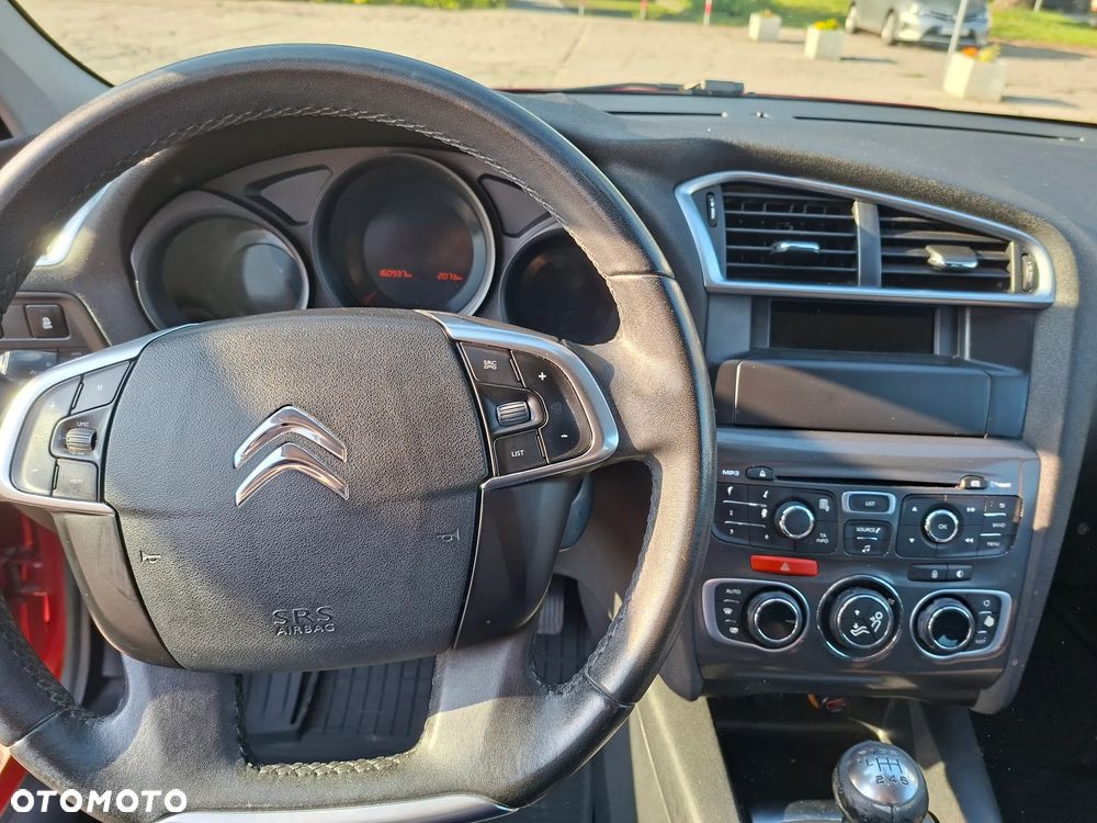 Citroën C4 PureTech e-THP 130 Selection - 8