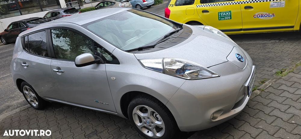 Nissan LEAF - 8