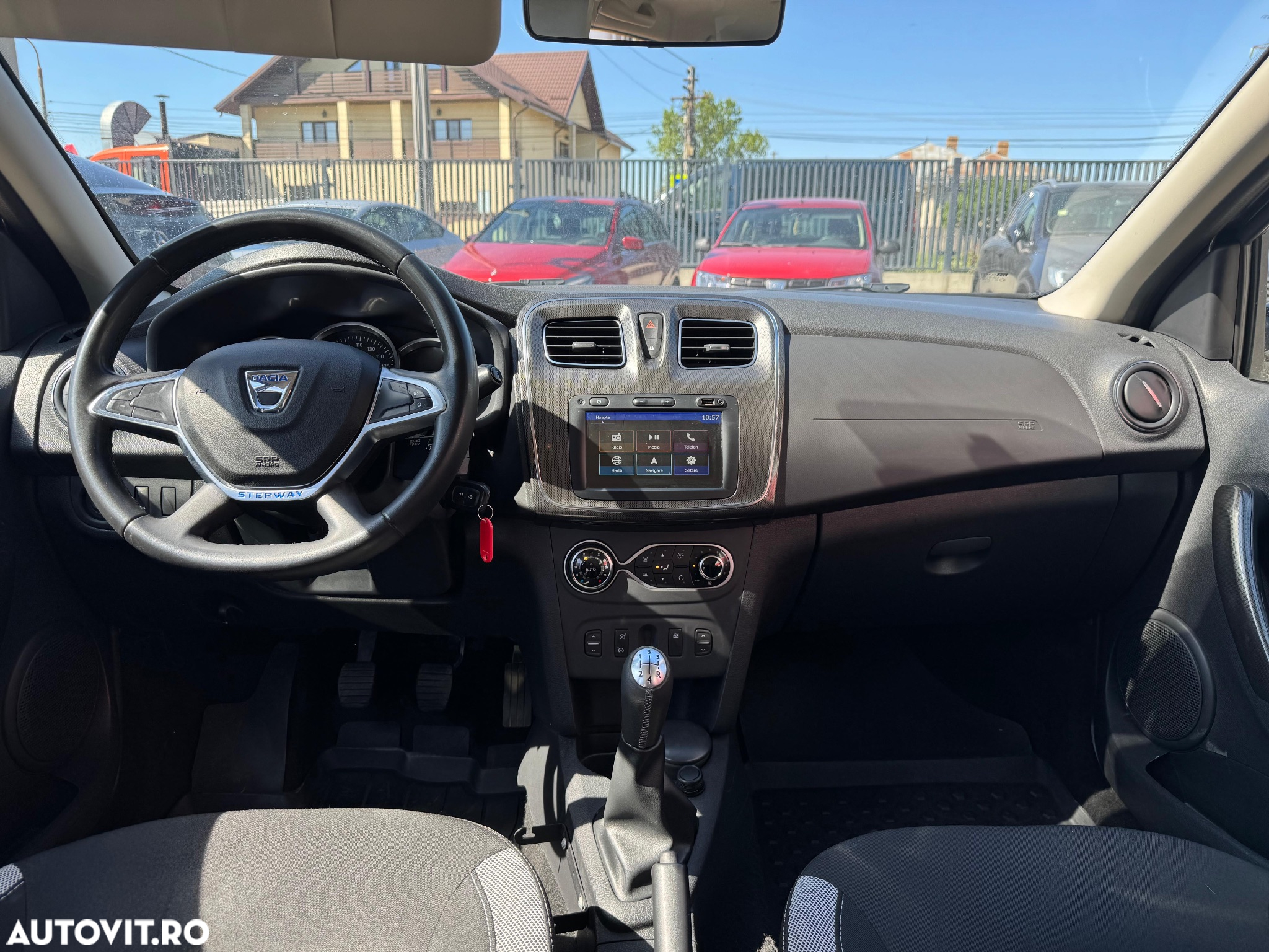 Dacia Logan Stepway MCV 1.5 Blue dCi - 11