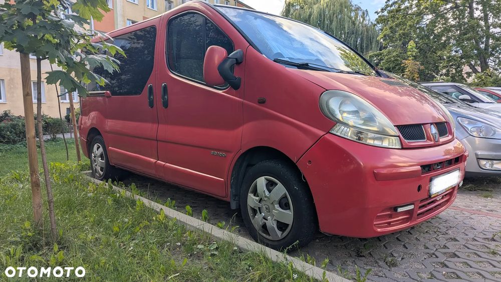 Renault Trafic - 2