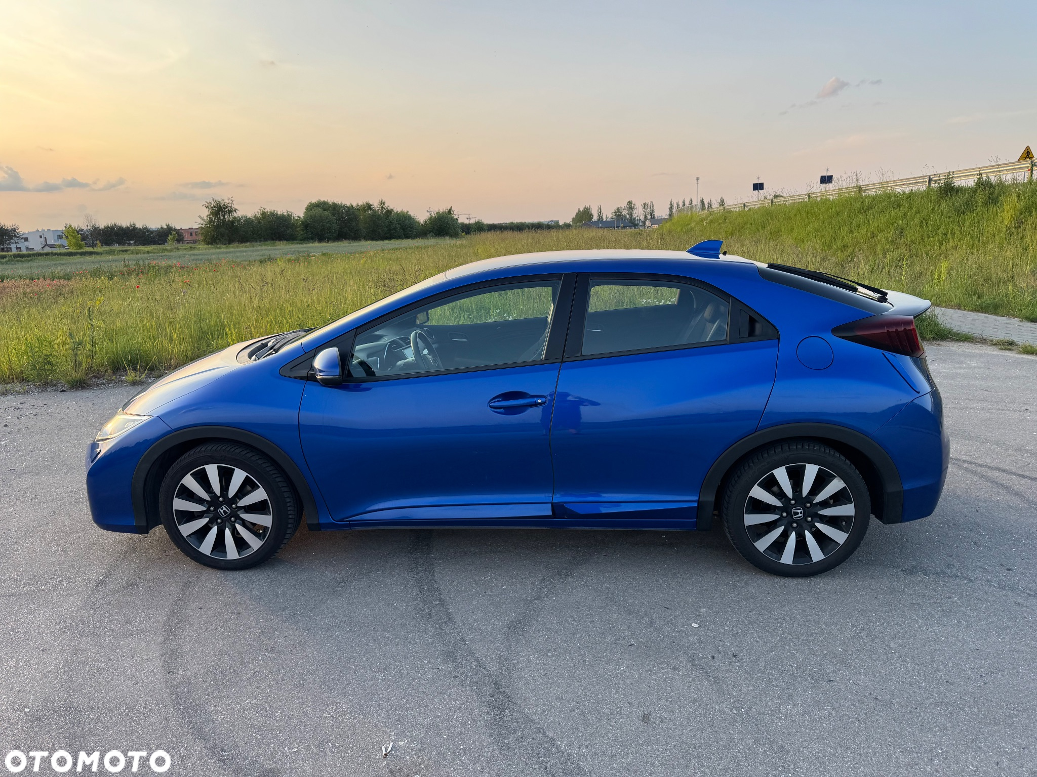 Honda Civic 1.8 Elegance (Honda Connect+) - 5