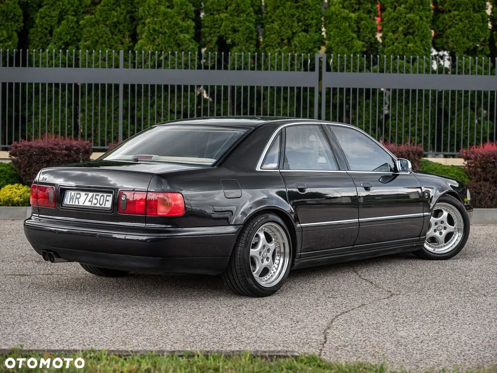 Audi S8 4.2 Quattro - 13