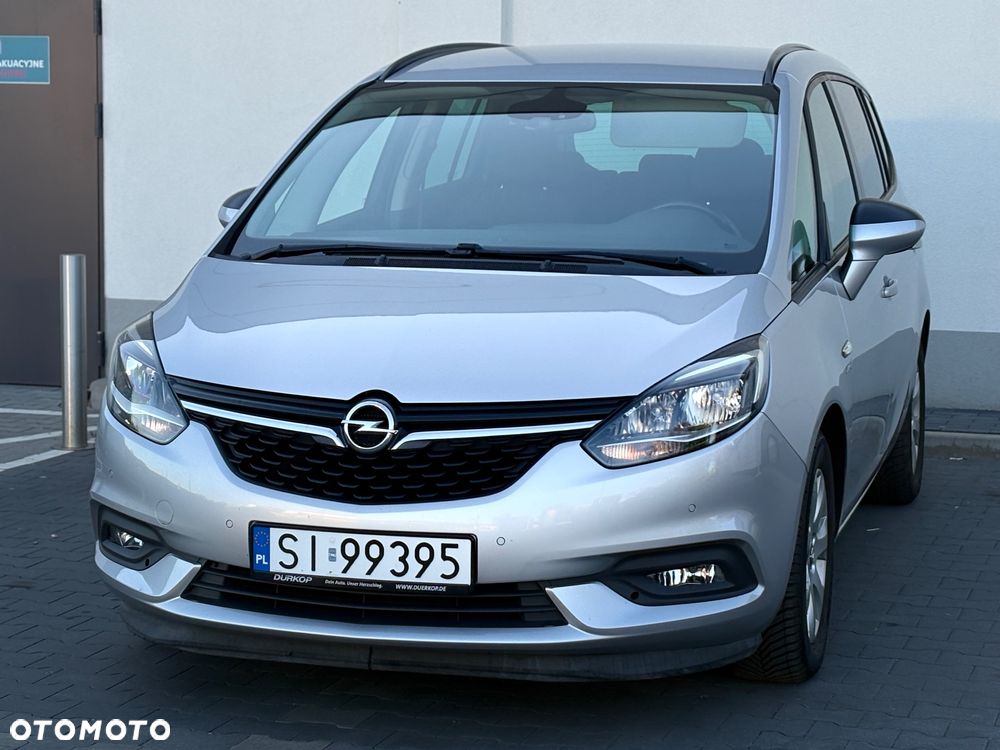 Opel Zafira - 18