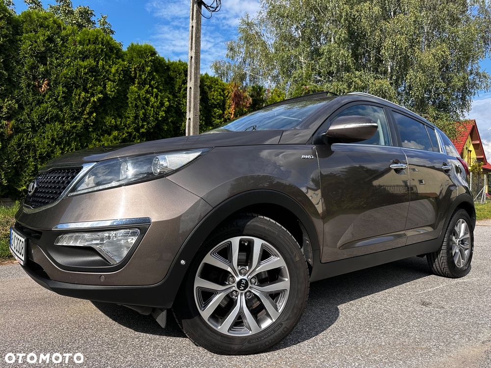 Kia Sportage 2.0 CRDI 4WD Automatik Fifa World Cup Edition - 1