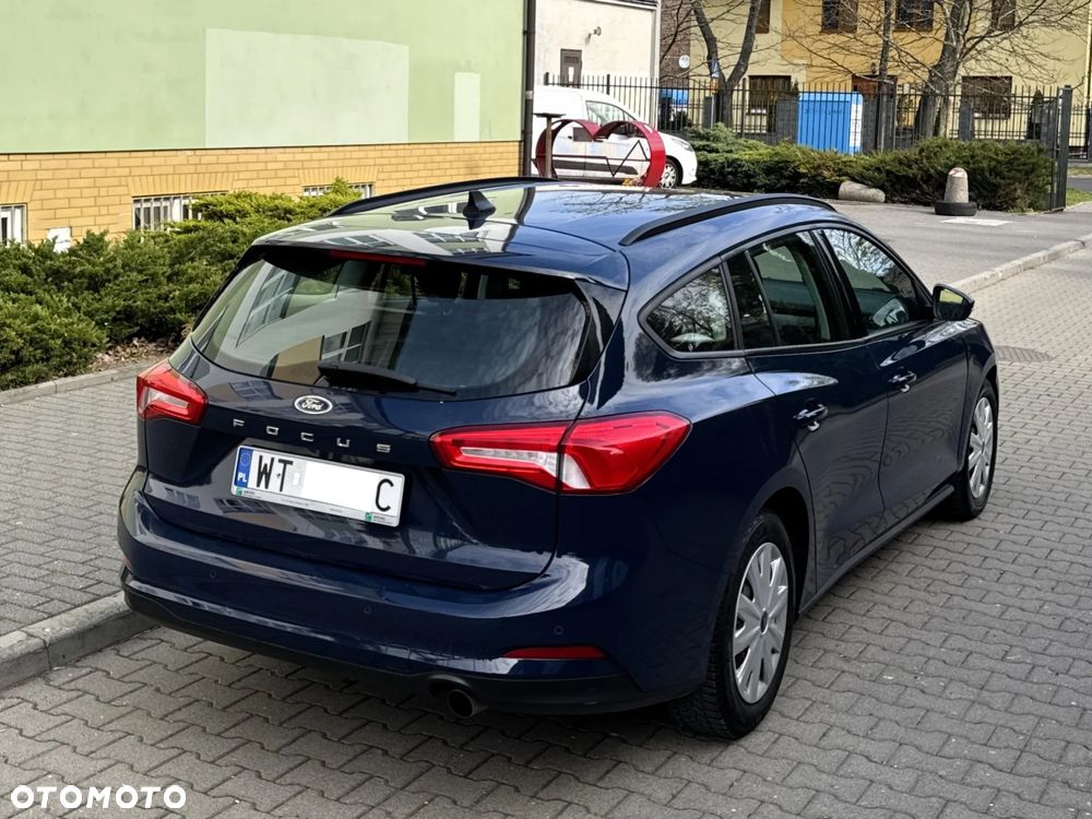 Ford Focus 1.0 EcoBoost Trend - 5