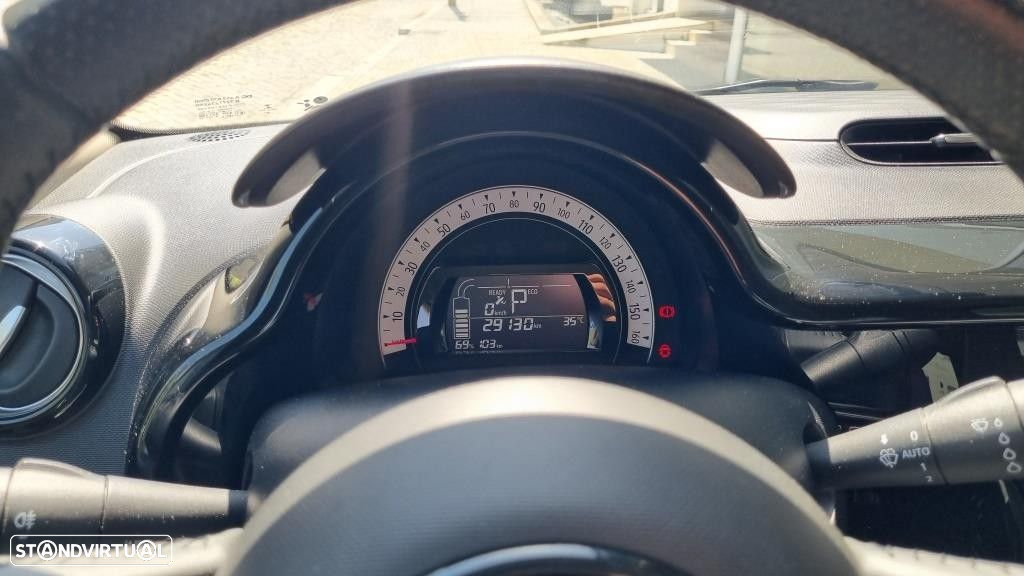 Renault Twingo Z.E. 22 Zen - 12