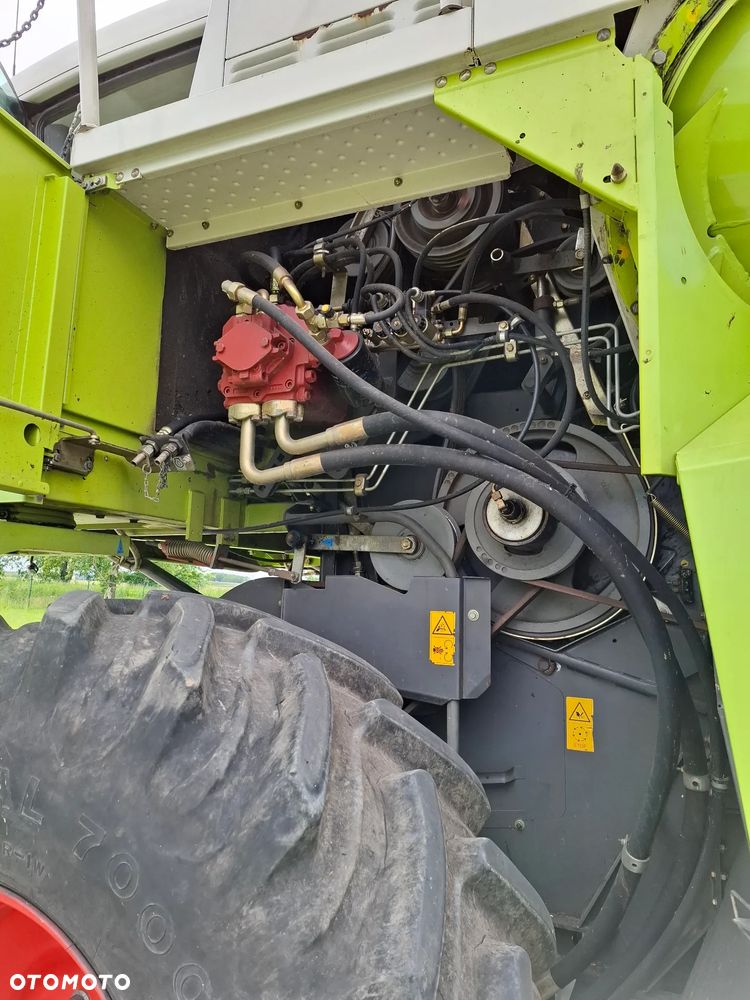 Claas Medion 310 - 5