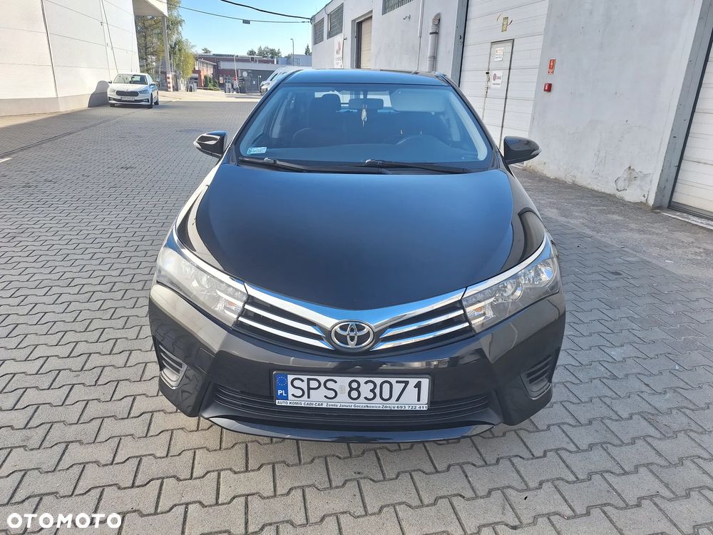 Toyota Corolla - 2