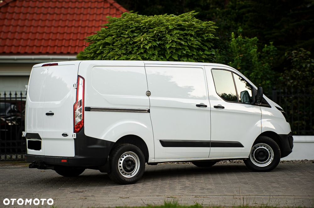 Ford Transit Custom - 37