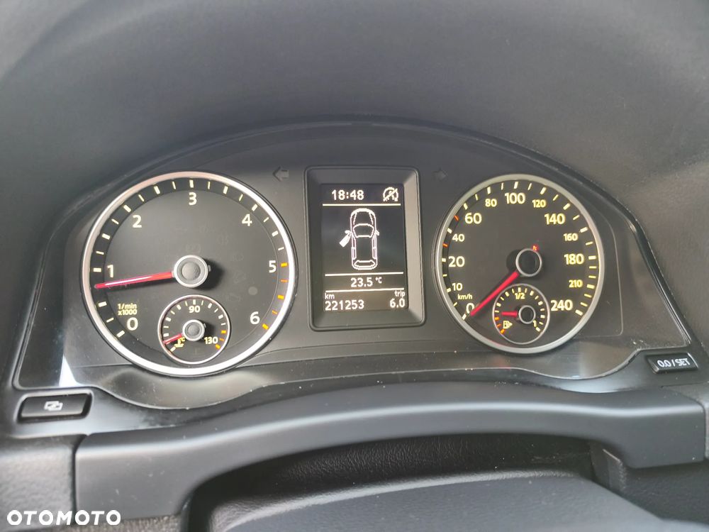 Volkswagen Tiguan 2.0 TDI DPF BlueMotion Technology Freestyle - 27