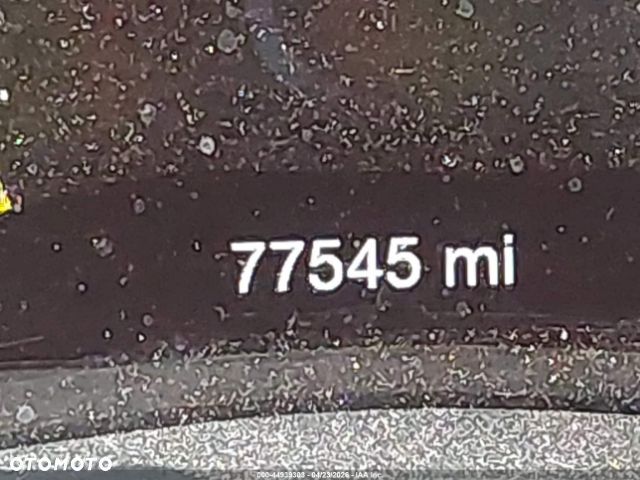 Jeep Grand Cherokee - 13