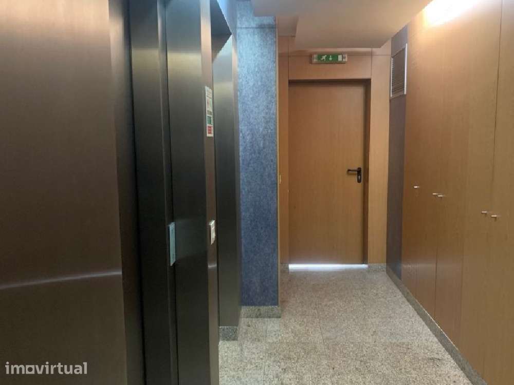 REF#4275 -T1 C/ Gar. & Mob. – Rua do Salgueiral - Grande imagem: 4/12