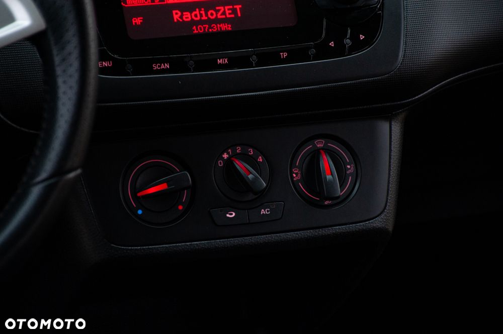 Seat Ibiza 1.6 16V Sport Edition - 32