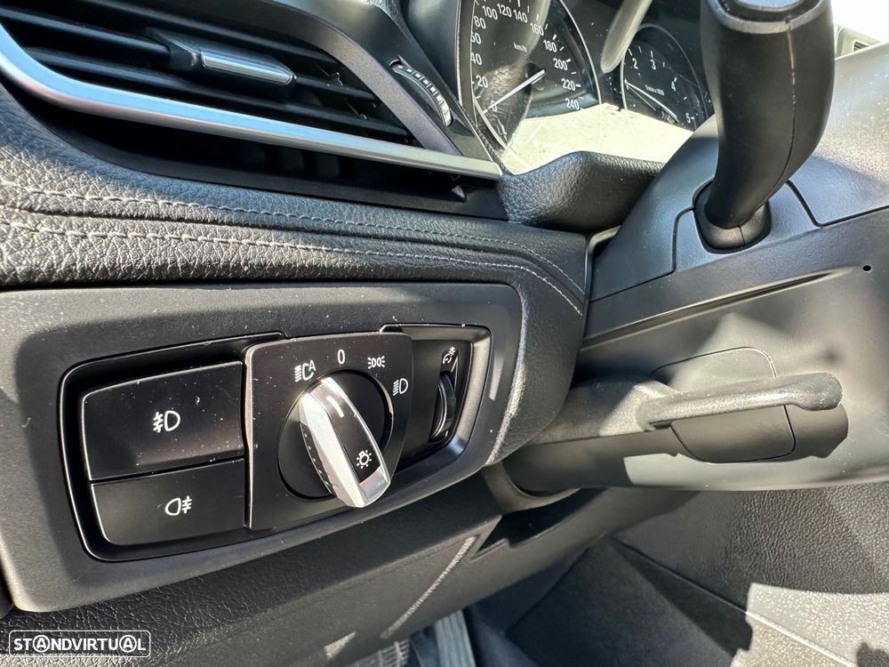 BMW 218 Active Tourer d Line Luxury Auto - 19