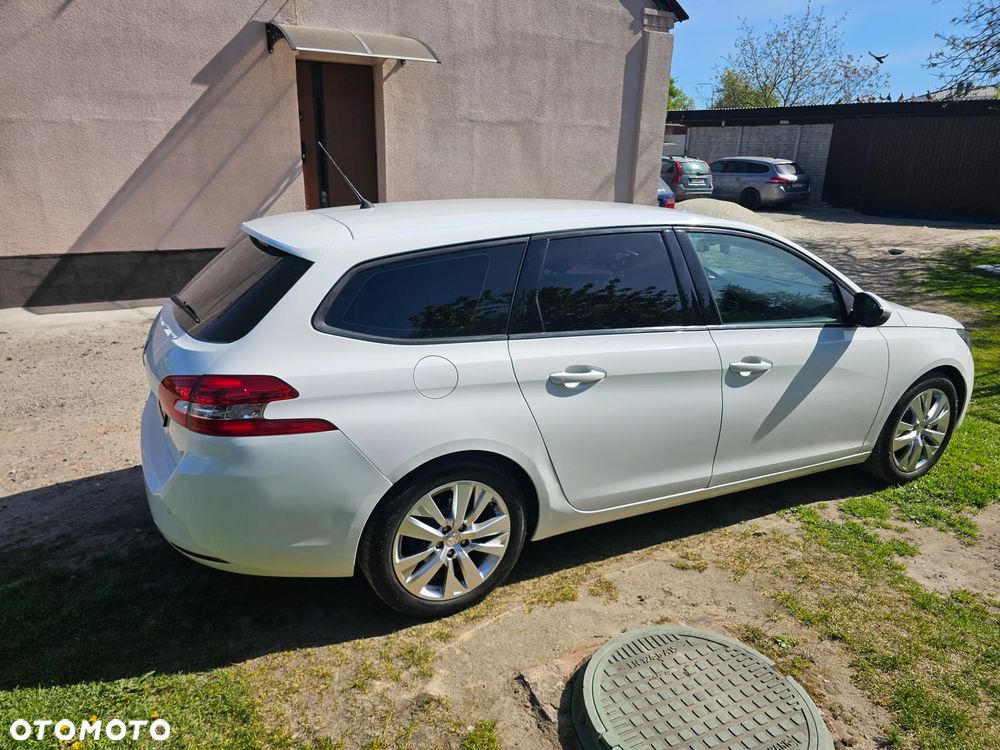 Peugeot 308 - 13