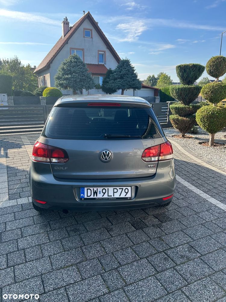 Volkswagen Golf VI 1.6 TDI Highline - 5