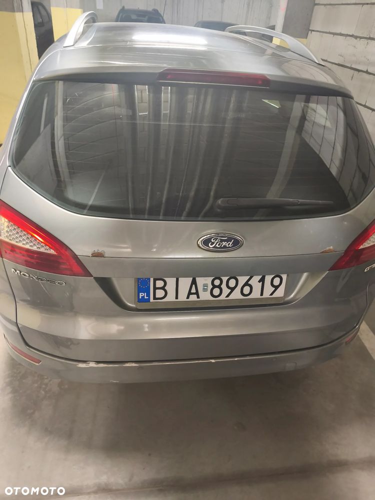 Ford Mondeo 1.8 TDCi Trend - 14
