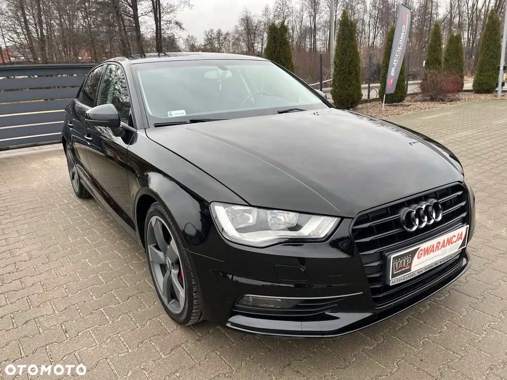 Audi A3 Limousine 2.0 TDI S line Sportpaket - 4