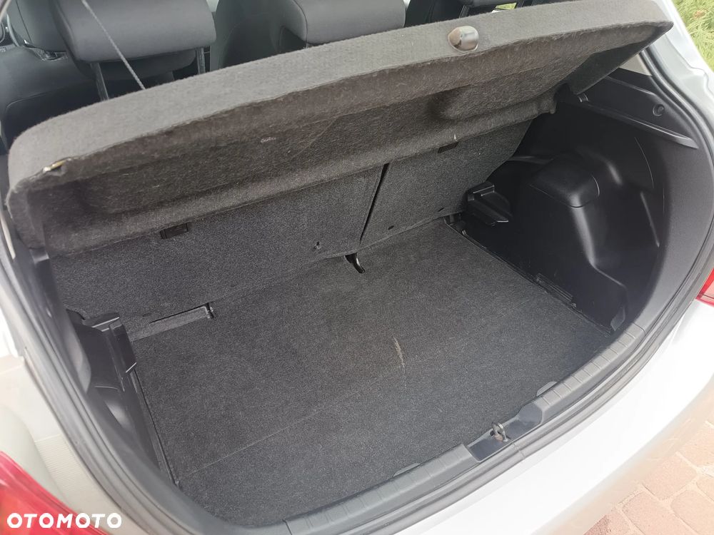 Toyota Yaris 1.33 Life - 31