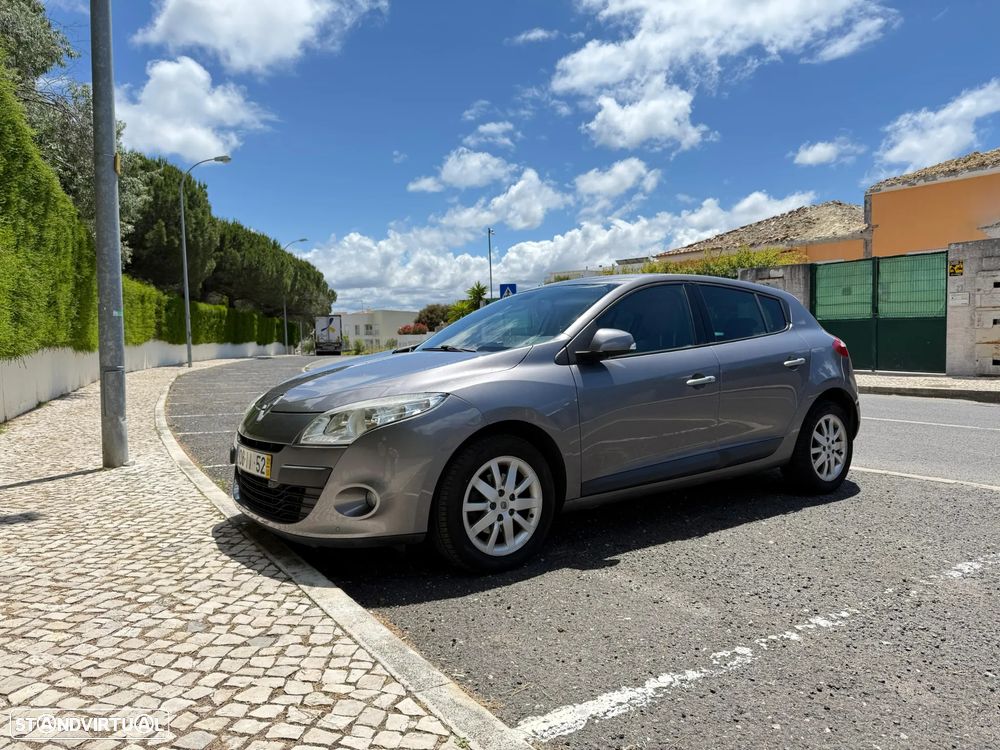 Renault Mégane 1.5 dCi Luxe - 2