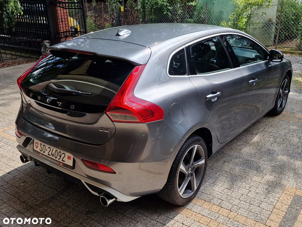 Volvo V40 D2 Drive-E R-Design Kinetic - 8