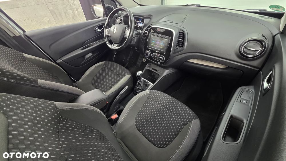 Renault Captur 1.3 Energy TCe S-Edition - 36